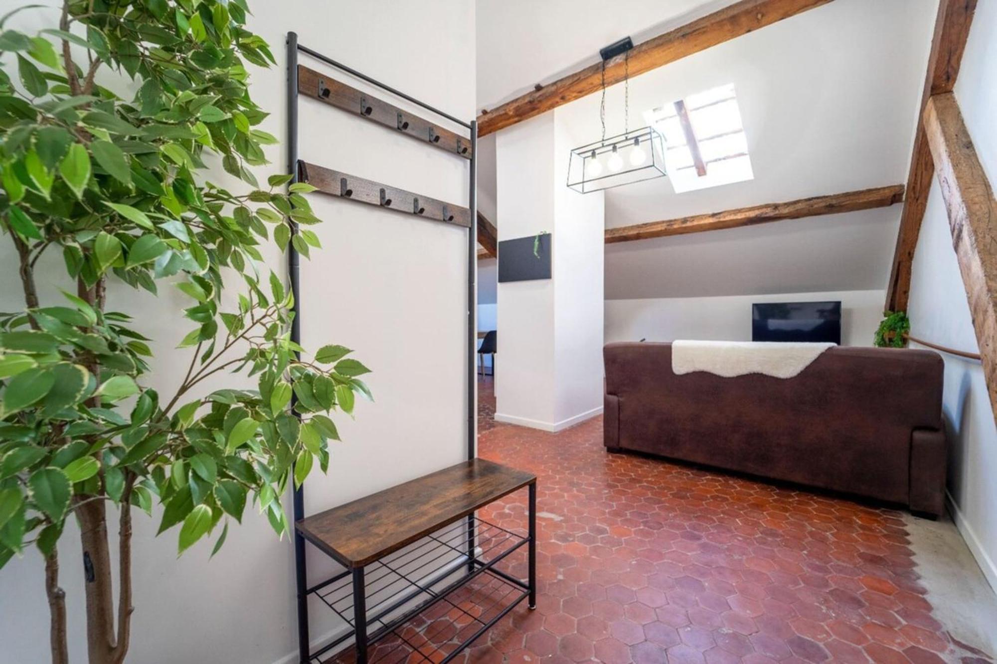 Authentique Studio Hypercentre - Clim - Wifi Apartment Nimes Bagian luar foto